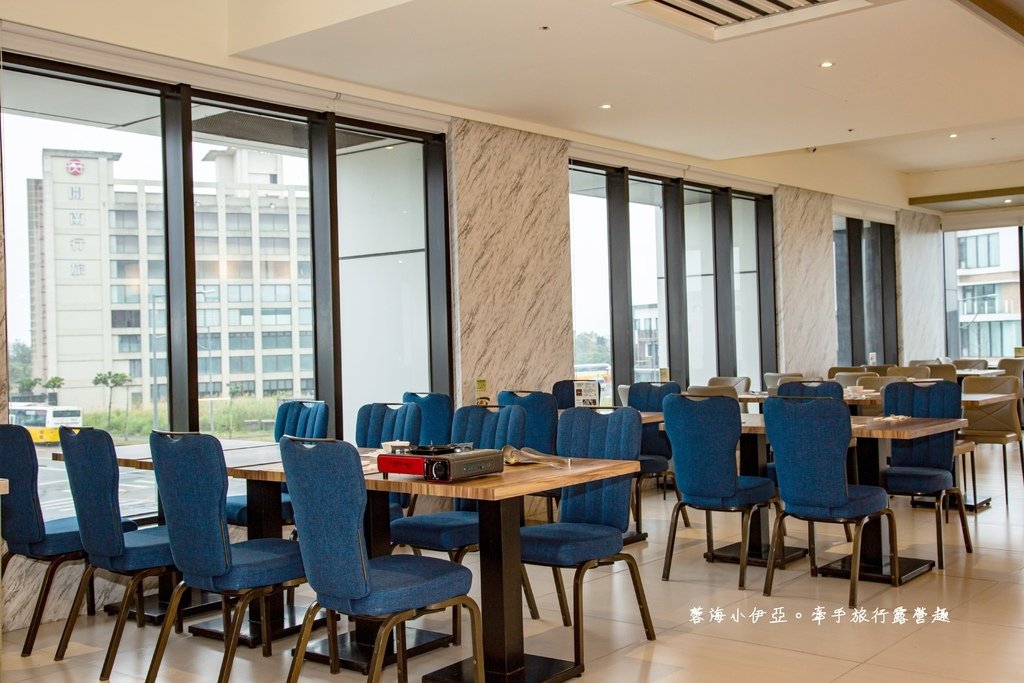 宜蘭頭城住宿【蘭陽烏石港海景酒店】龜山島海景飯店，星空看海吧、烤鴨大餐、早餐多到不知道吃什麼