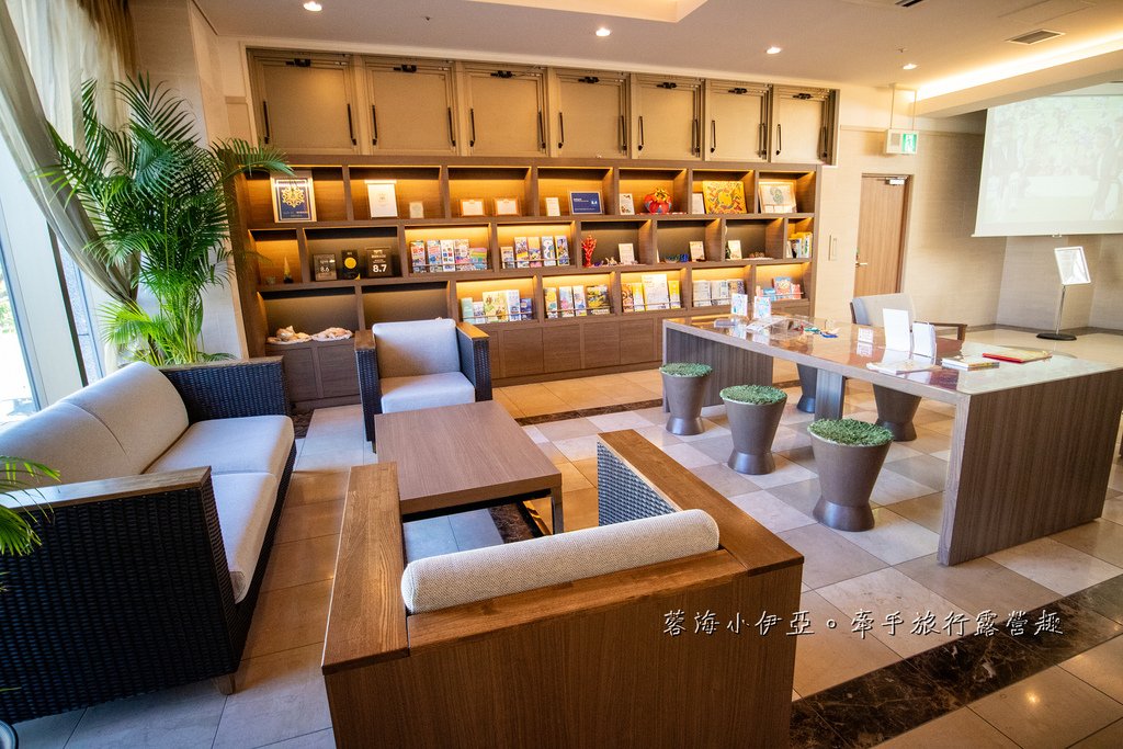 沖繩平價飯店【Almont Hotel Naha Omoromachi 那霸歌町阿爾蒙特飯店】每晚只要1XXX元，近歌町單軌電車站