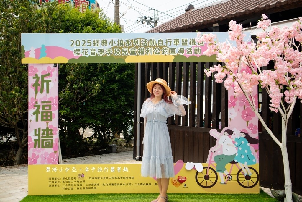 【2025彰化二水花旗木鐵道】全台最美花旗木鐵道，刷一整排粉色，花旗木盛開熱映中