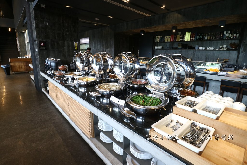 嘉義親子住宿【嘉楠風華酒店】兩層樓親子館、金屬旋轉不鏽鋼溜滑梯、寵物友善住宿、露天酒吧
