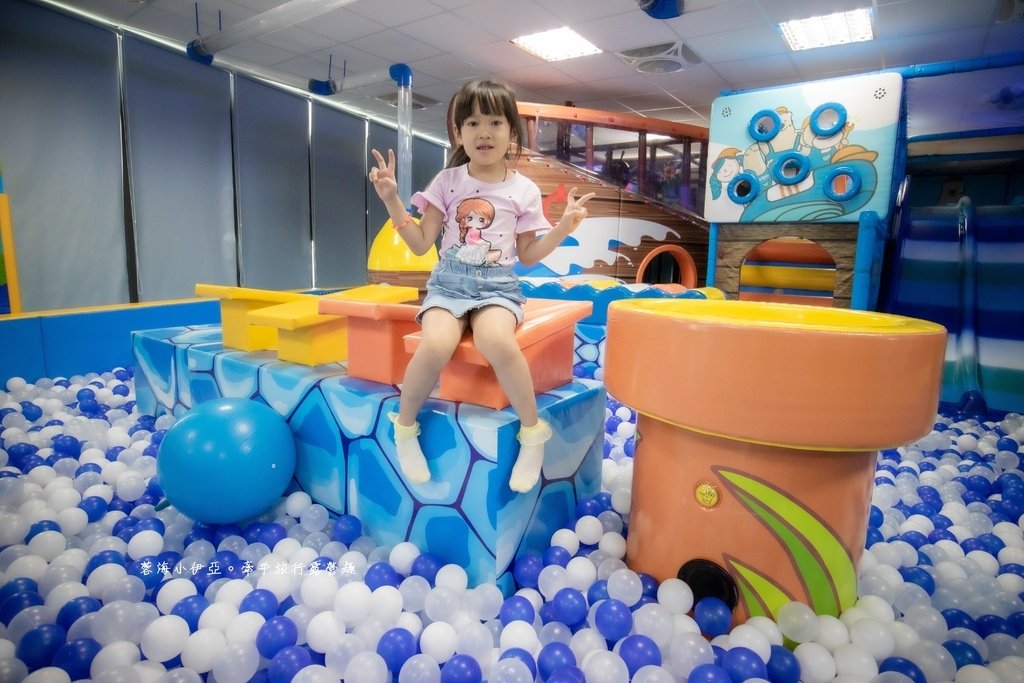 彰化景點【水銡利廚衛生活村】2025最新門票資訊，夏日戲水來了！世界最大水龍頭，兩層樓高滑水道