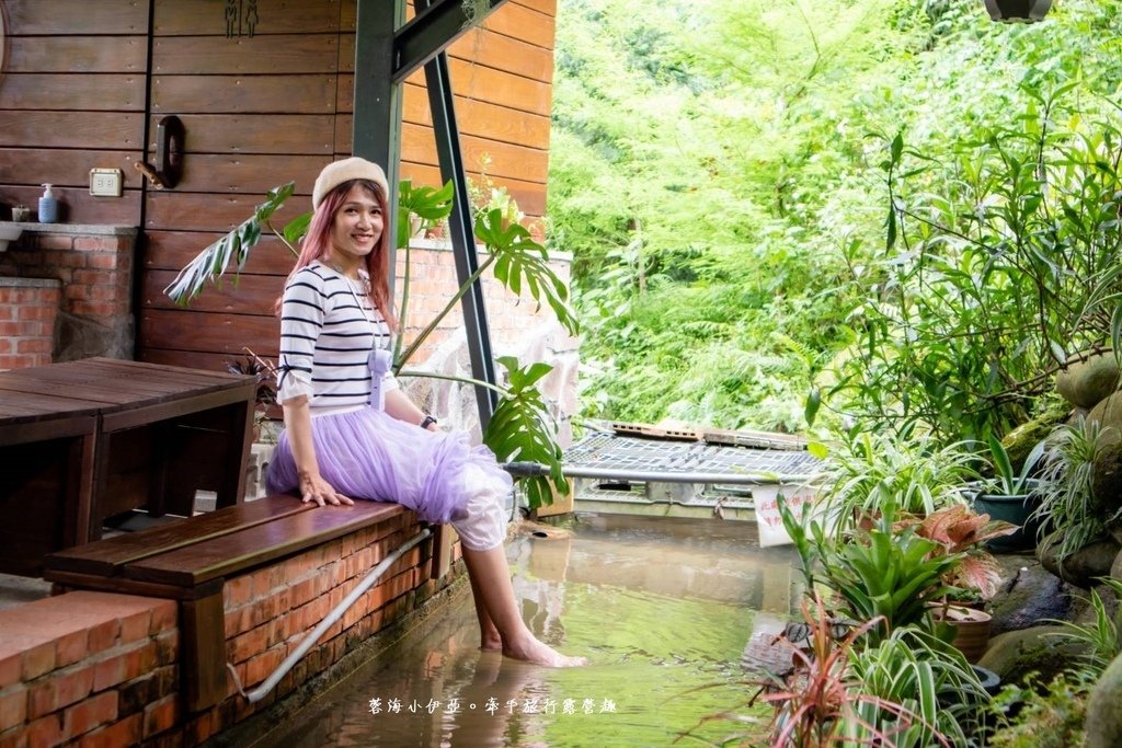 桃園玩水秘境【龍潭千層瀑布x鹿點咖啡千瀑店】免門票戲水，順遊日式茶屋咖啡廳泡腳喝咖啡