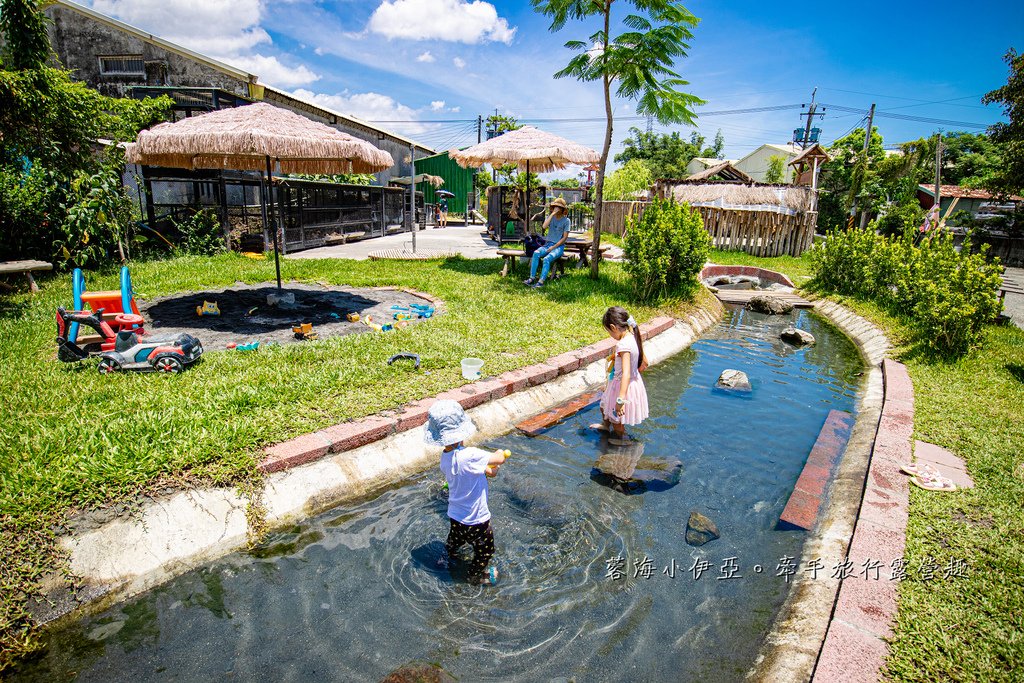 宜蘭景點【心心農家樂】全台唯一療癒系農場，戲水池摸蜆、水牛、抱小豬、小羊、小白兔、雞鴨