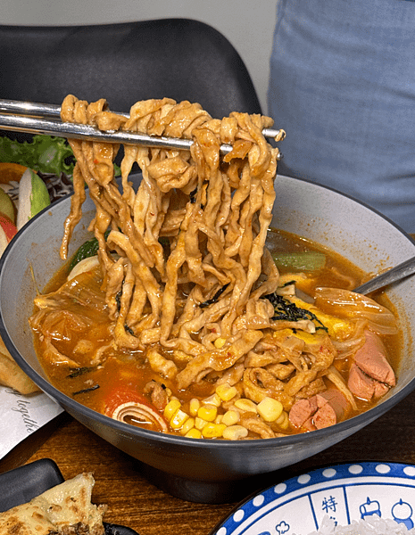 【高雄美食】三個蛋早午餐～位在鳳山的人氣早午餐！大叔扣肉蛋餅