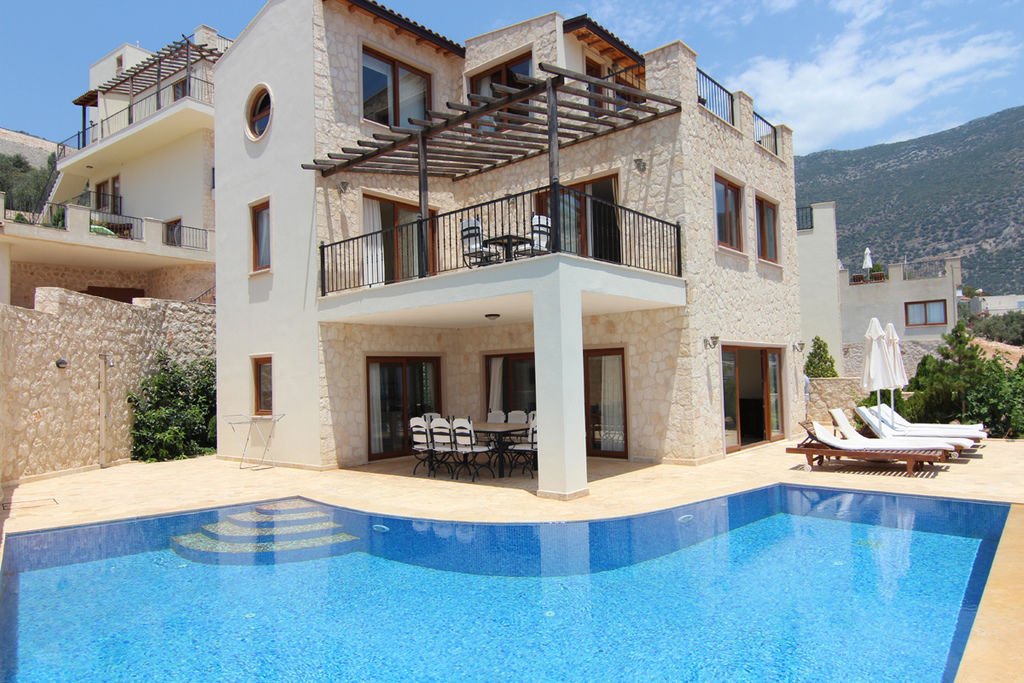 Sea-view-resale-villa-for-sale-in-Kalkan-2.jpg