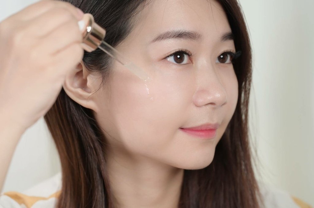 德國百妮原生美麗逆時抗老凝精.jpg