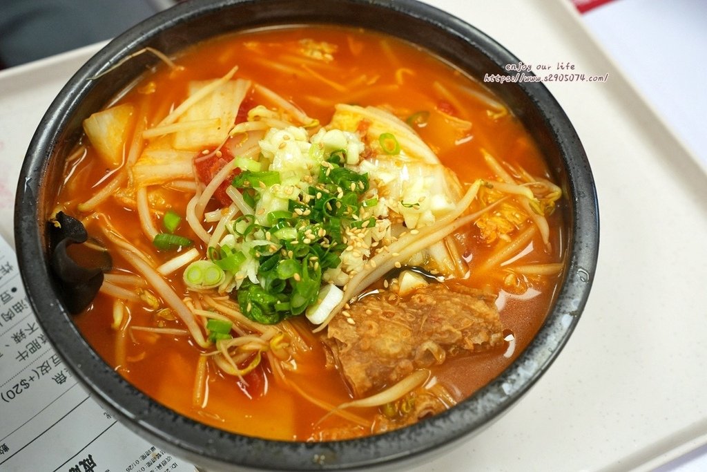 高雄-成順水煮肉片&amp;酸菜魚專賣(熱河店)✔一個人也能獨享酸菜