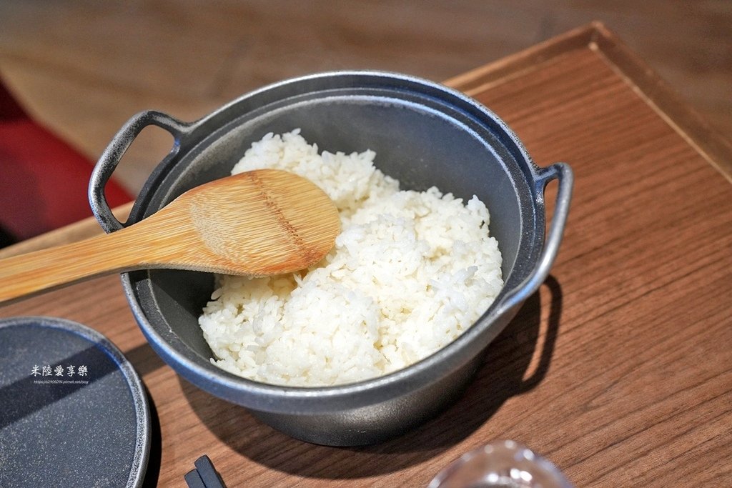 竹北-開飯川食堂➤開飯X鄭智善聯名新品✔麻辣奶油金絲蝦球✔鳥