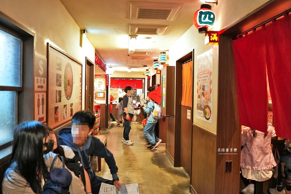 台北信義新天地 A11 ✔一蘭拉麵✔Pokémon Cent
