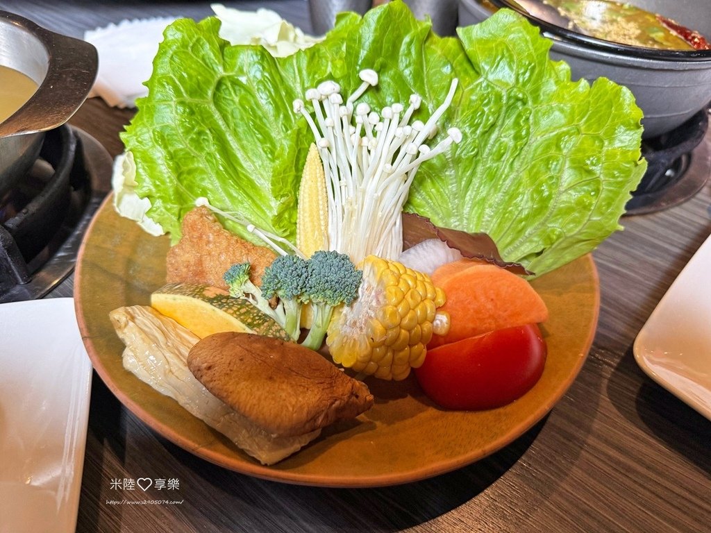 新竹-鼎盛十里鍋の物➤慶生好選擇、幾歲就送幾隻蝦、超蝦➤專屬