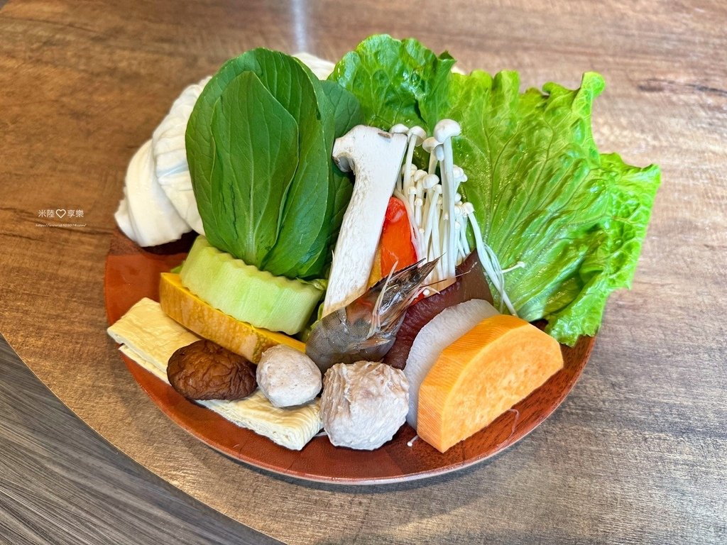 新竹-鼎盛十里鍋の物➤慶生好選擇、幾歲就送幾隻蝦、超蝦➤專屬