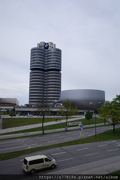 p155724886312.jpg