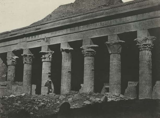 Nubie. Grand Temple d&apos;Isis, a Philœ, galerie orientale, 1852
