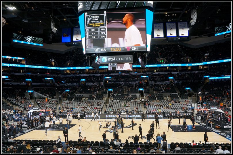 at&amp;t CENTER_11