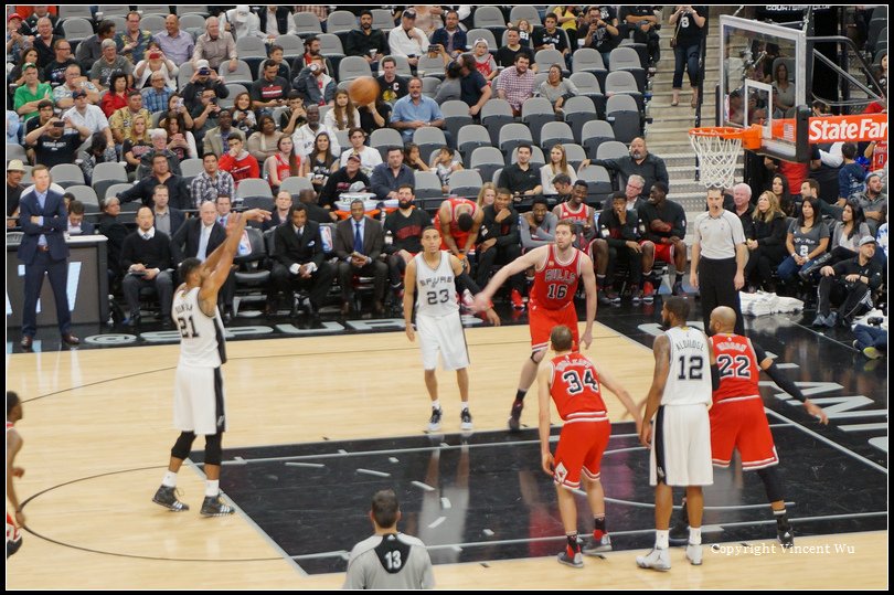 at&amp;t CENTER_32