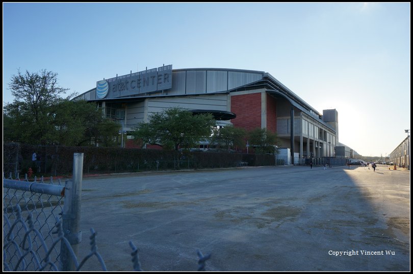 at&amp;t CENTER_35