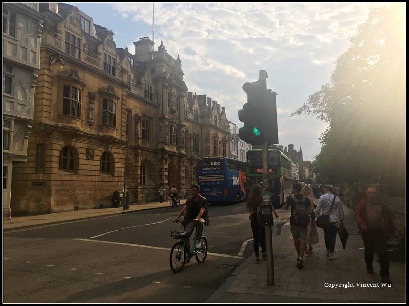 牛津大學(University of Oxford)21