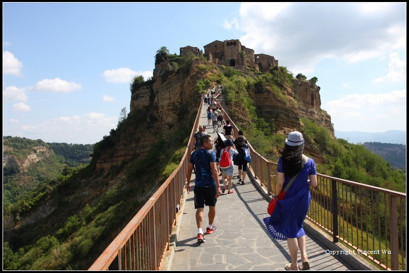 白露里冶奧(Civita di Bagnoregio)