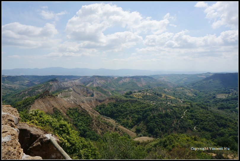 白露里冶奧(Civita di Bagnoregio)