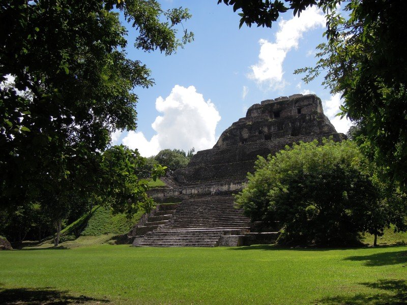 XUNANTUNICH-4-3