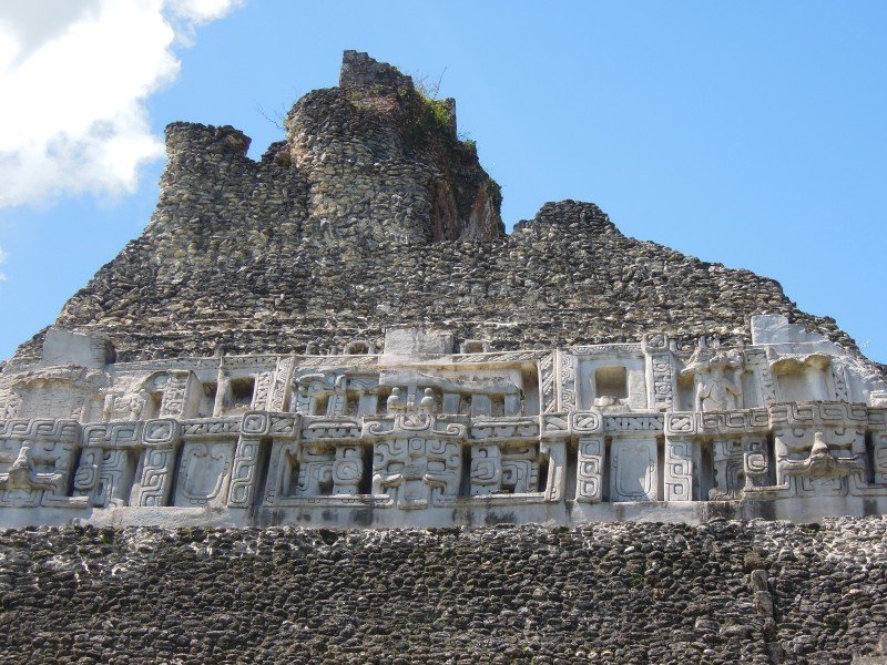 XUNANTUNICH-5-7