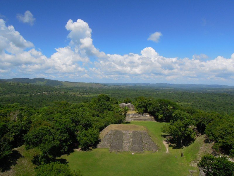 XUNANTUNICH-5-12