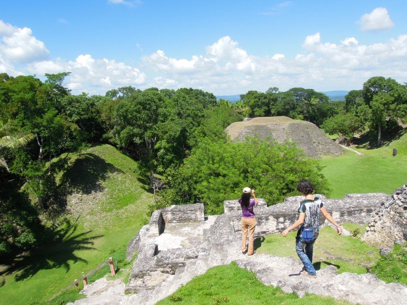 XUNANTUNICH-6-1