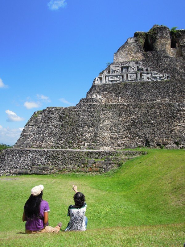 XUNANTUNICH-6-2