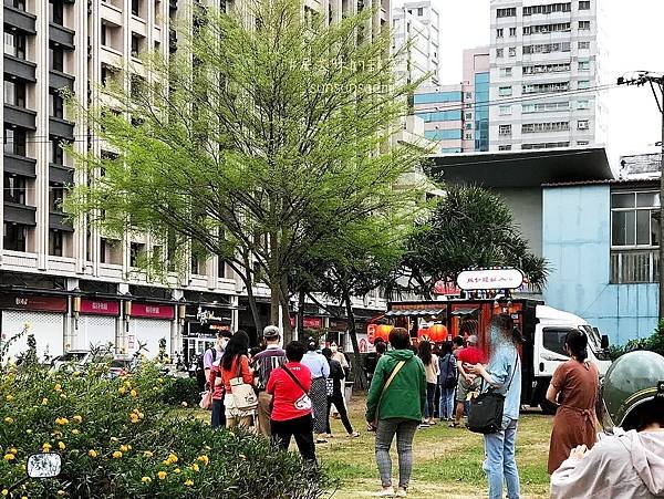 【餐車美食】林針嬤鹹水g | 總是大排長龍的餐車界大明星，祖