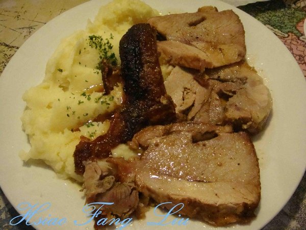 小豬店Schweinebraten+馬鈴薯泥 7.50歐元.jpg