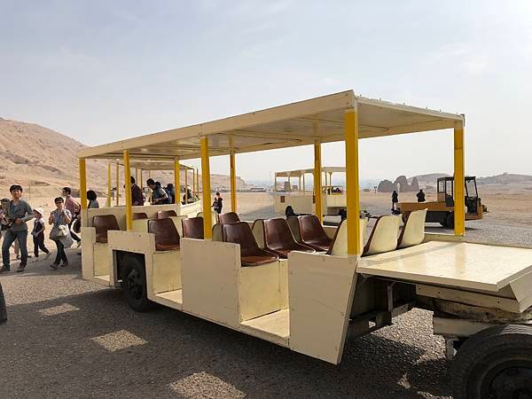 065接駁車.JPG
