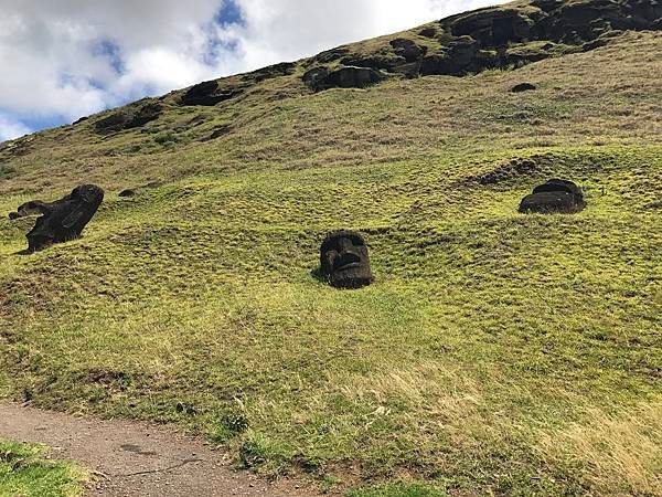 73Rano Raraku.JPG