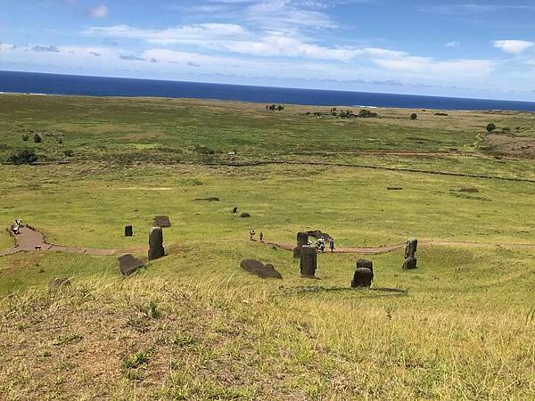 104Rano Raraku.JPG