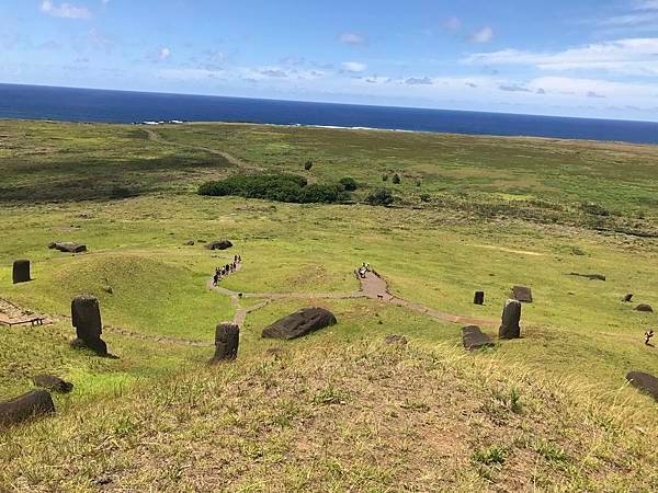 103Rano Raraku.JPG