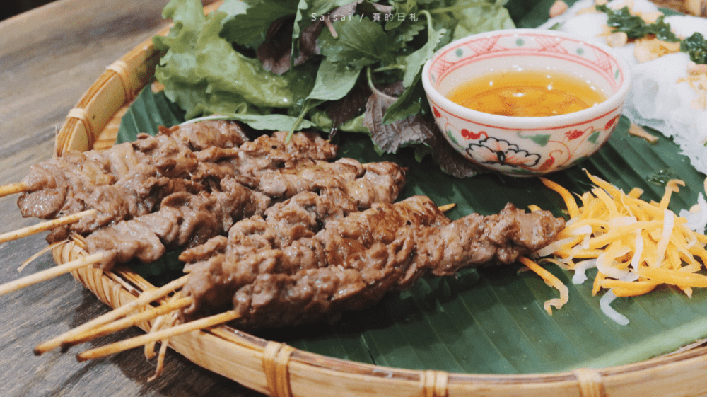 越南胡志明美食 胡志明傳統小吃 檳城市場 Bếp Mẹ Ỉn - Authentic Traditional Vietanamese Cuisine 賽的日札 賽在越南-29-min.png