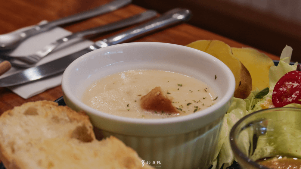 柴田生活早午餐－寵物友善餐廳 台中西區美食 台中西區早午餐 台中早午餐推薦 賽的日札-31.png