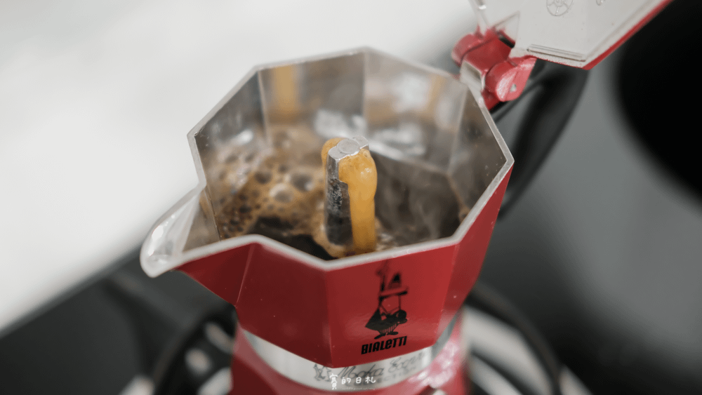等一個人咖啡中深焙綜合南-北義兩種豆 羅曼紅摩卡壺 摩卡壺推薦 手沖咖啡 咖啡代理商 賽的日札_-26.png