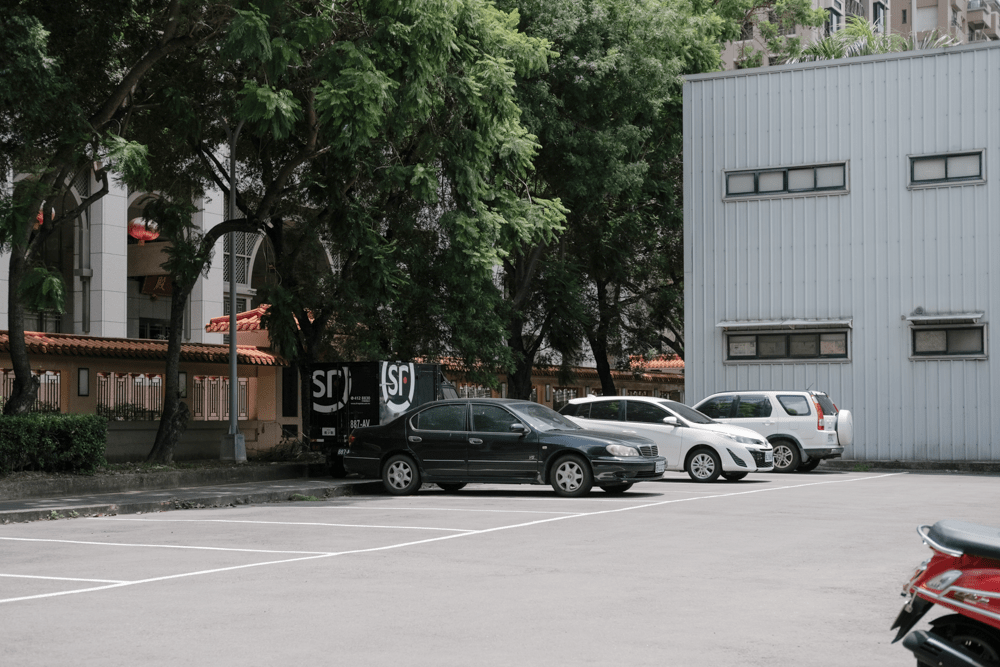 雲太閒茶文化 台中茶餐廳 台中南屯美食 台中春水堂 台中咖啡廳 台中中餐廳 台中聚會 台中朋友聚餐 南屯餐廳 賽在台中-1-min.png