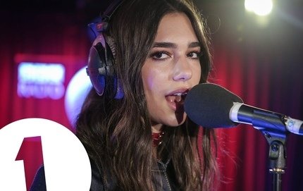 radio1dualipa-01.jpg