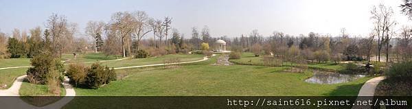 Panorama_Jardin_de_Trianon_-_Temple_de_l%5CAmour.jpg