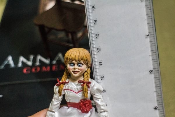 NECA 安娜貝爾 ANNABELLE (14).jpg