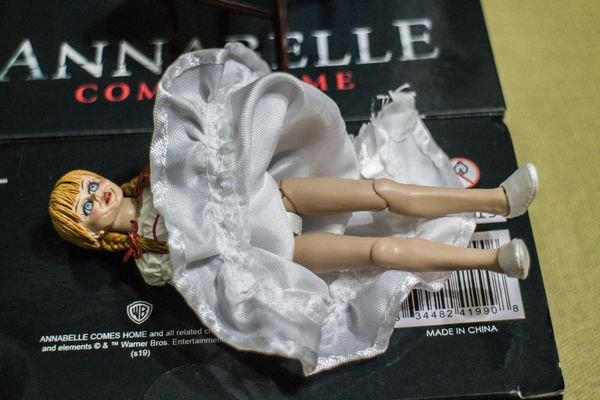 NECA 安娜貝爾 ANNABELLE (13).jpg