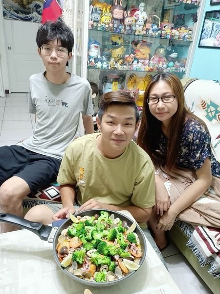 西班牙海鮮燉飯 (1).jpg