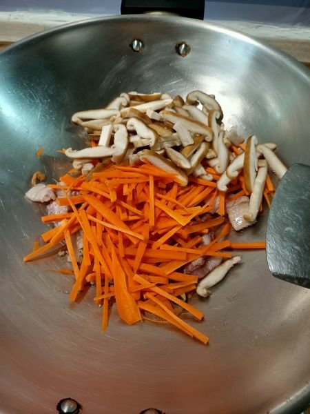 鹹米苔目湯 (14).jpg