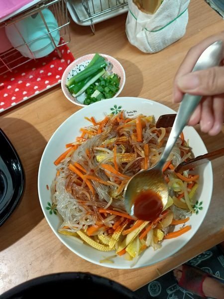 韓式辣豆腐鍋~涼拌冬粉 (15).jpg