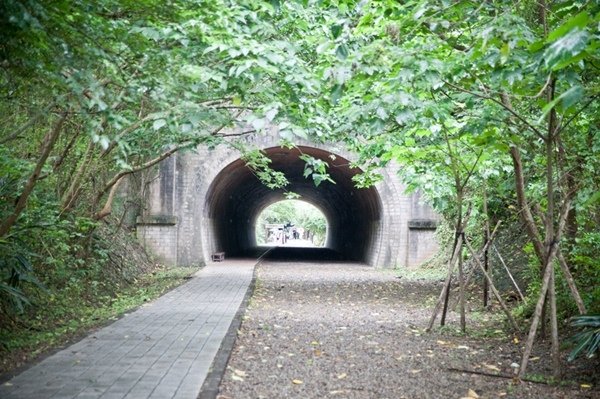 2016.06.11苗栗功維敘崎頂子母隧道.龍鳳漁港 (33).jpg