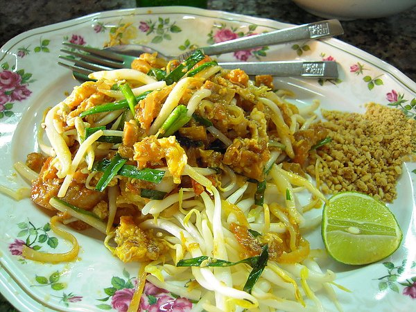 炒河粉   (PA TAI)