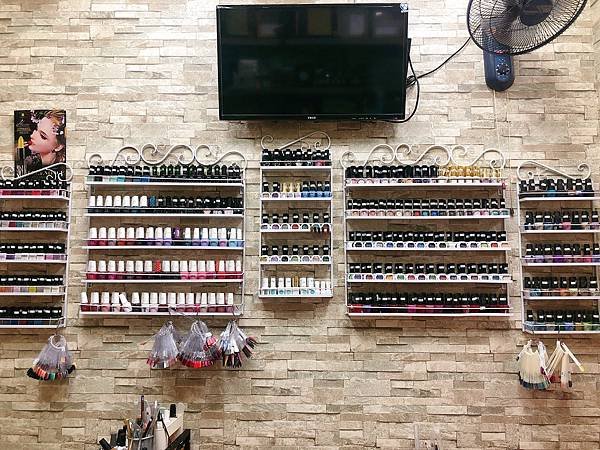 美容：板橋剪凍甲超厲害的美甲店-Queen Nail Sal