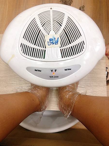 美容：板橋剪凍甲超厲害的美甲店-Queen Nail Sal
