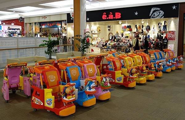 AEON　MALL 兒童區 (2).jpg